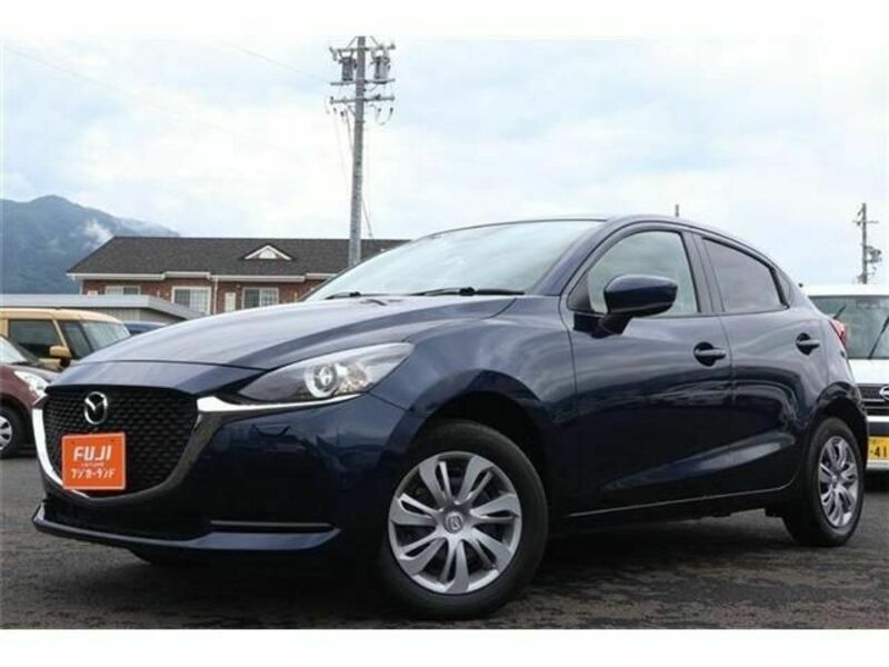 MAZDA2