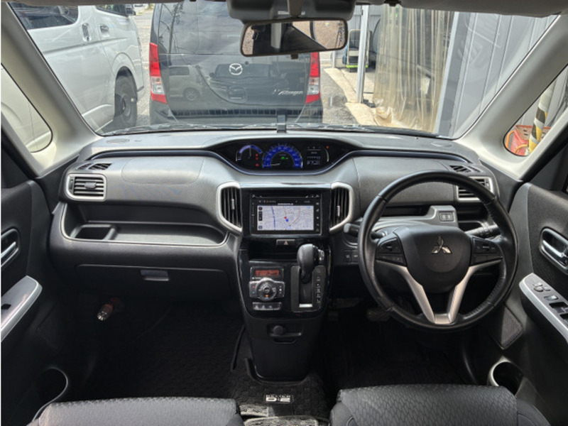 DELICA D2