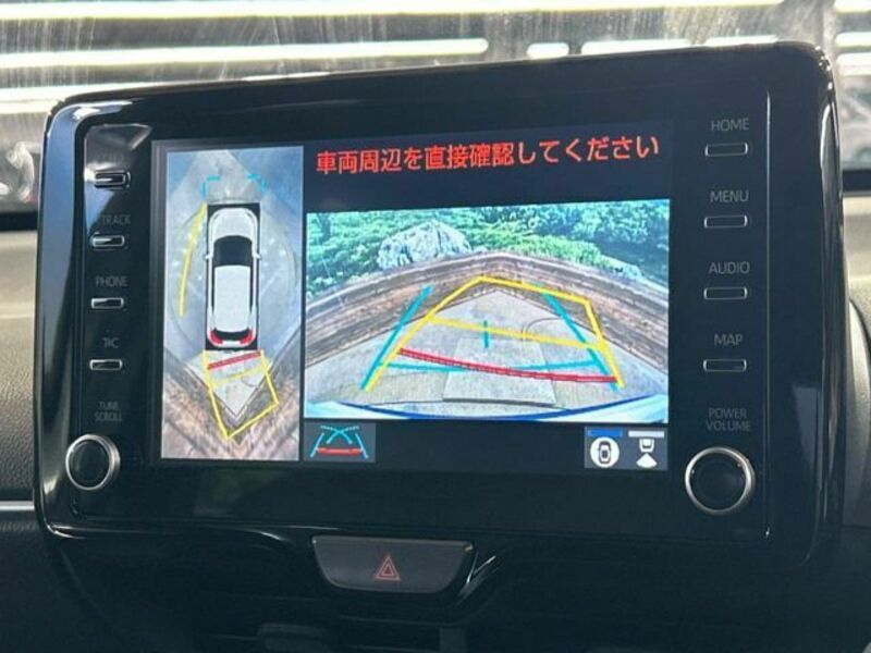 YARIS CROSS