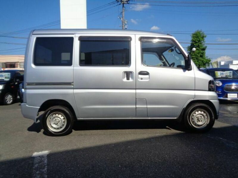 CLIPPER VAN