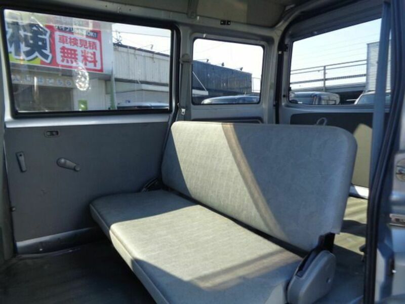 CLIPPER VAN