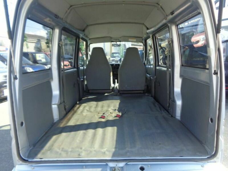 CLIPPER VAN