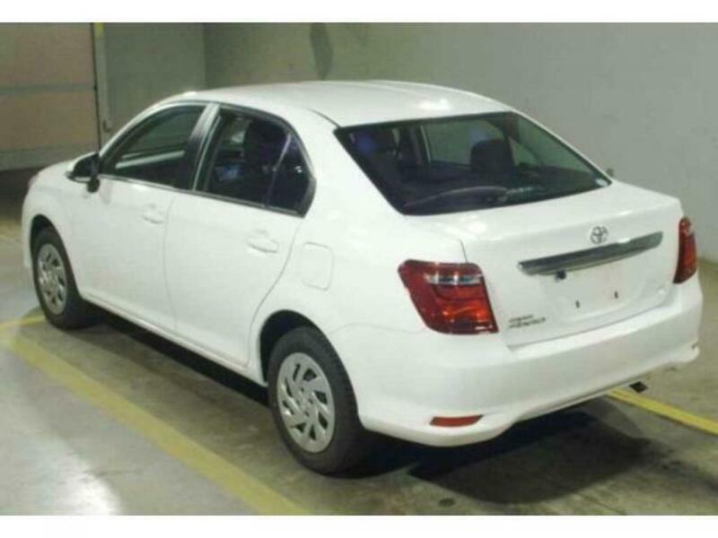 COROLLA AXIO