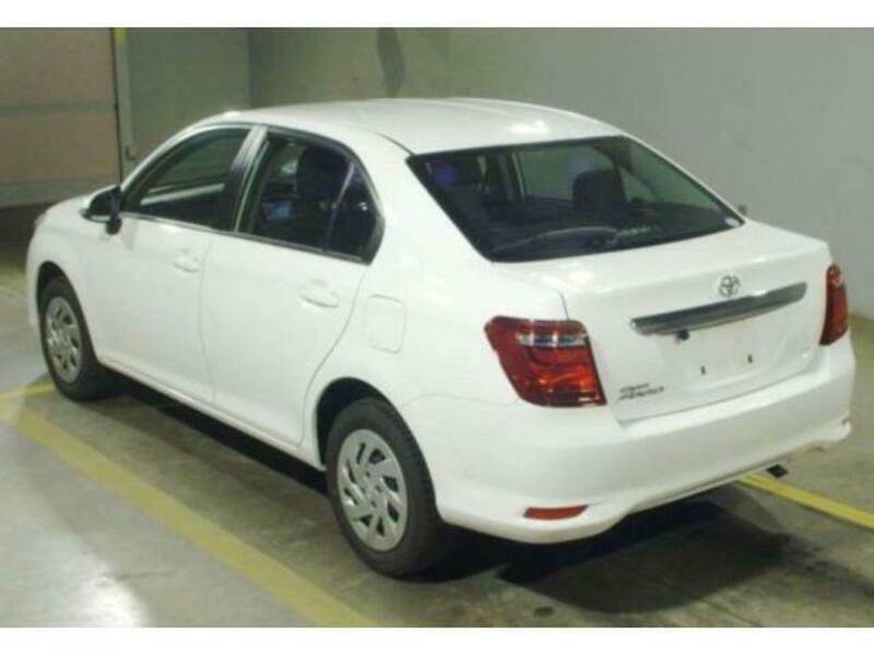 COROLLA AXIO