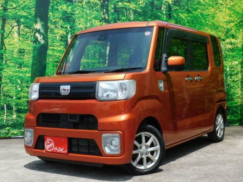DAIHATSU WAKE