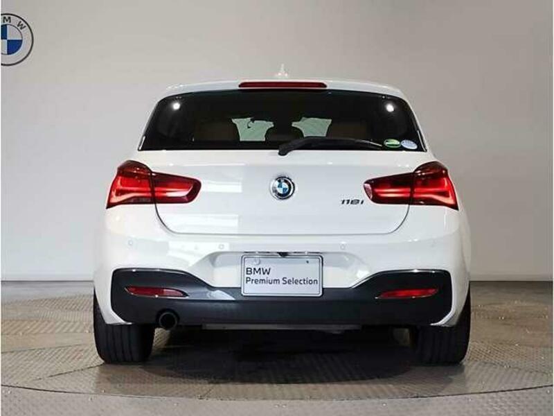 1 SERIES