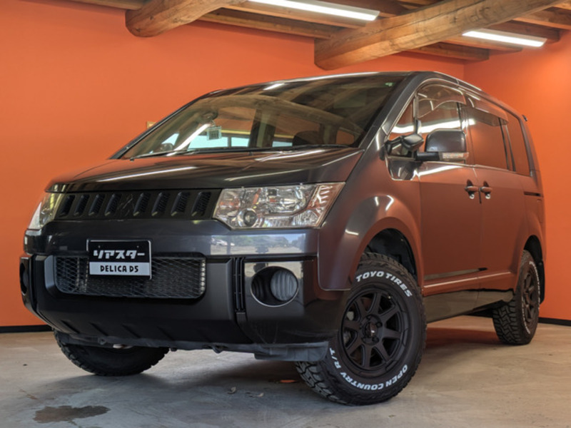 MITSUBISHI DELICA D5