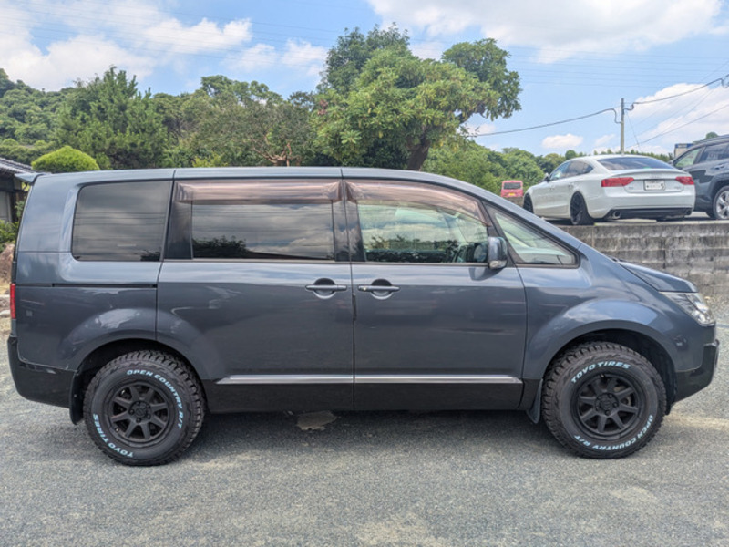 DELICA D5