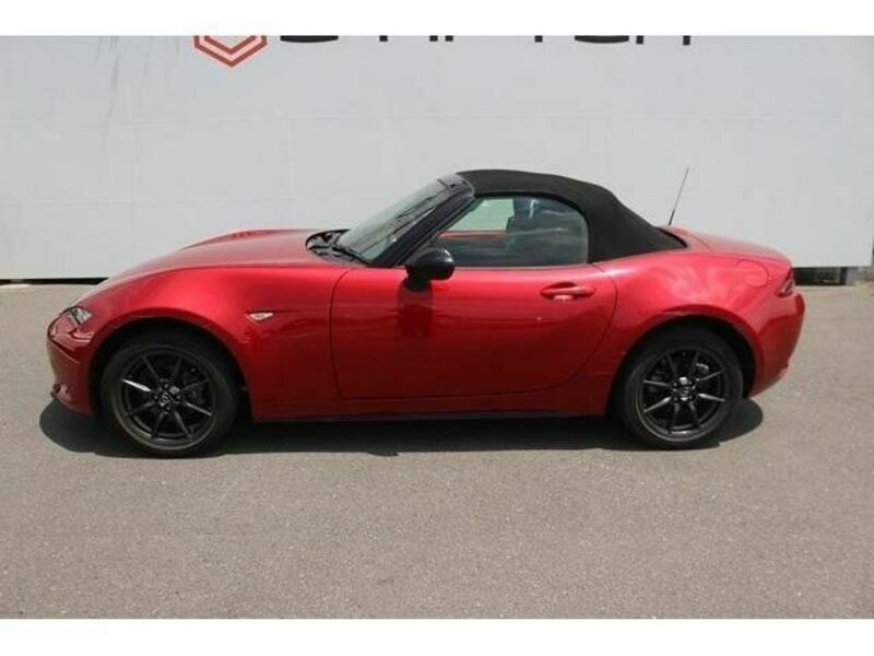ROADSTER