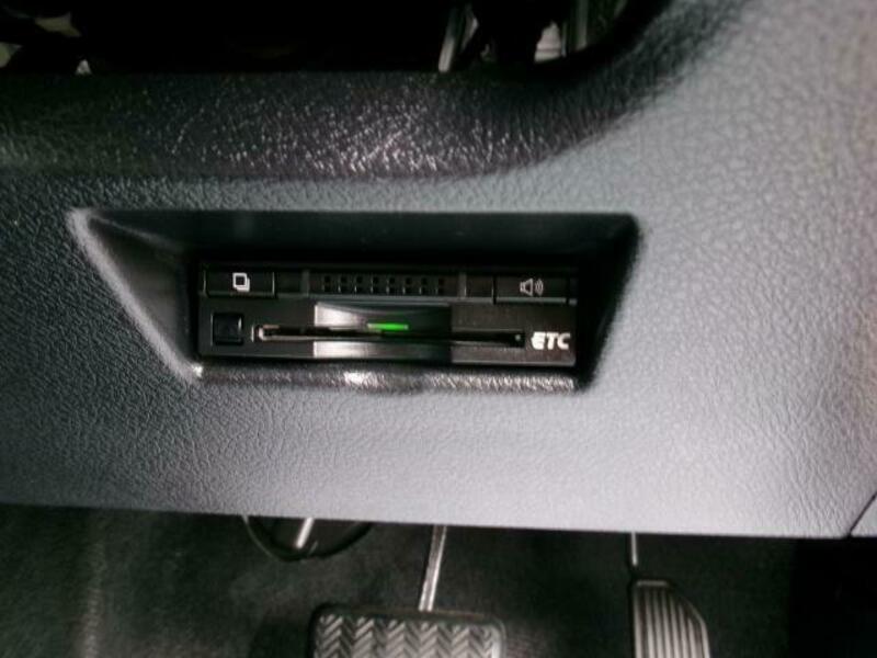 AURIS