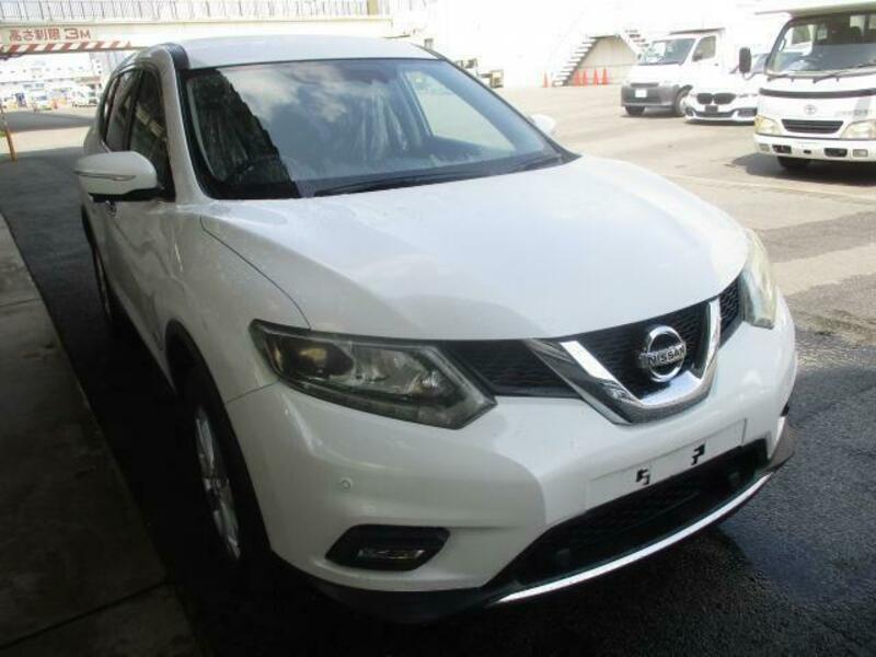 X-TRAIL-0