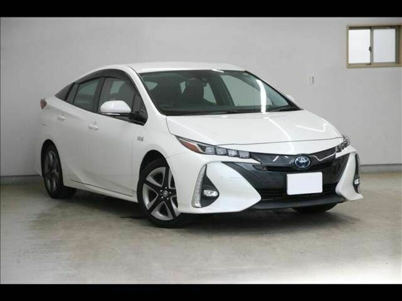 PRIUS PHV