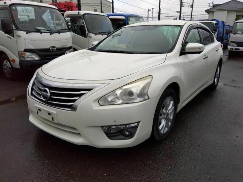 NISSAN TEANA