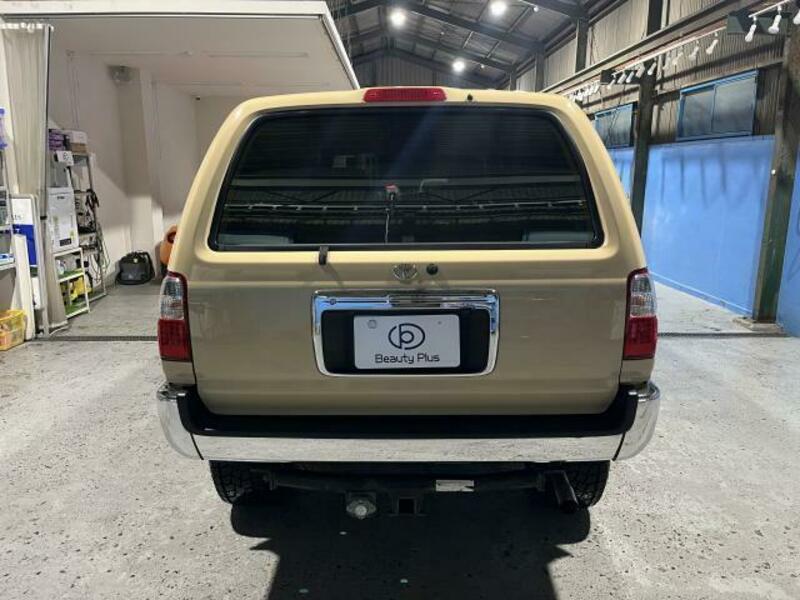 HILUX SURF