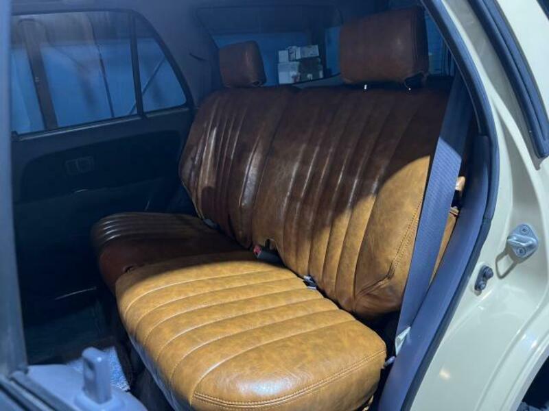 HILUX SURF