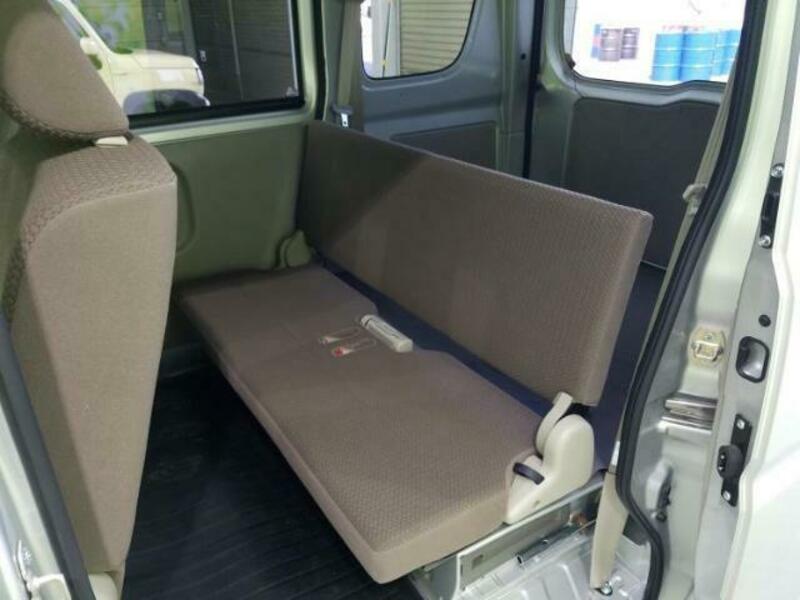 CLIPPER VAN