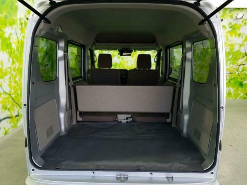 CLIPPER VAN