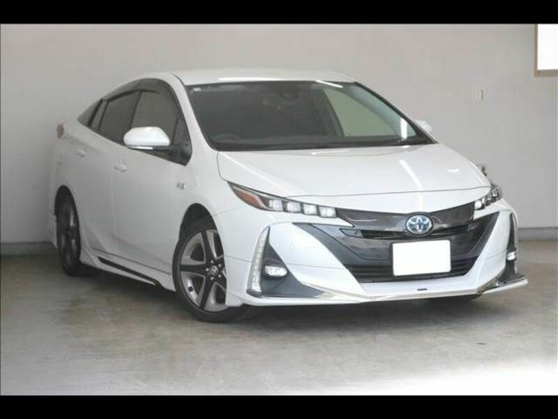 PRIUS PHV