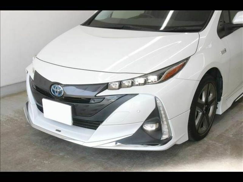 PRIUS PHV