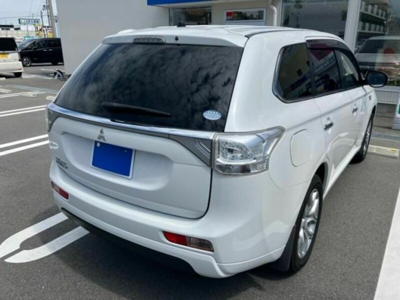 OUTLANDER PHEV