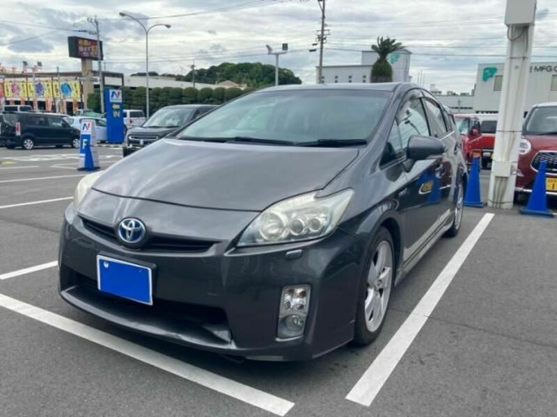 PRIUS-0