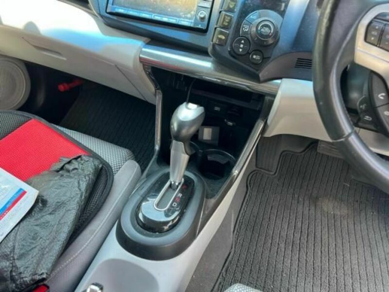 CR-Z