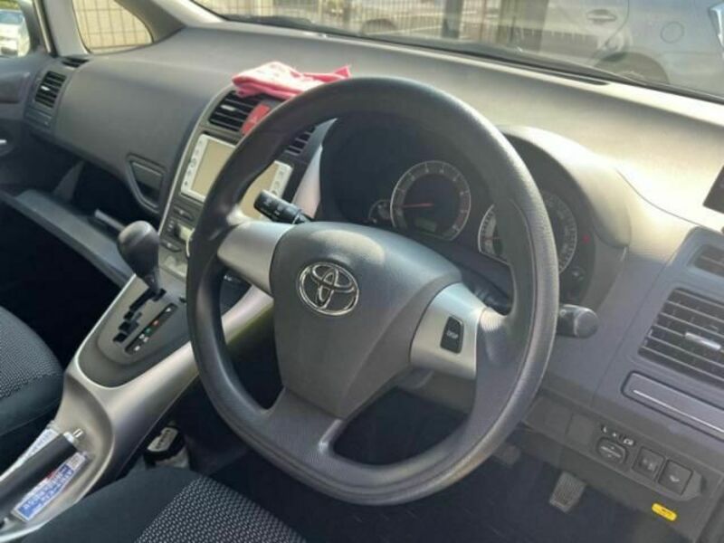 AURIS