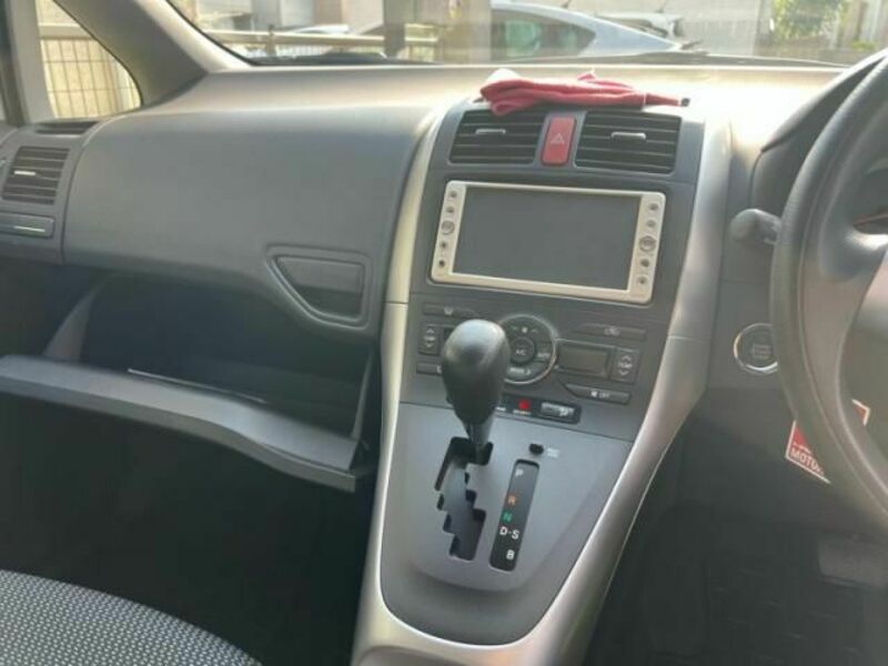 AURIS