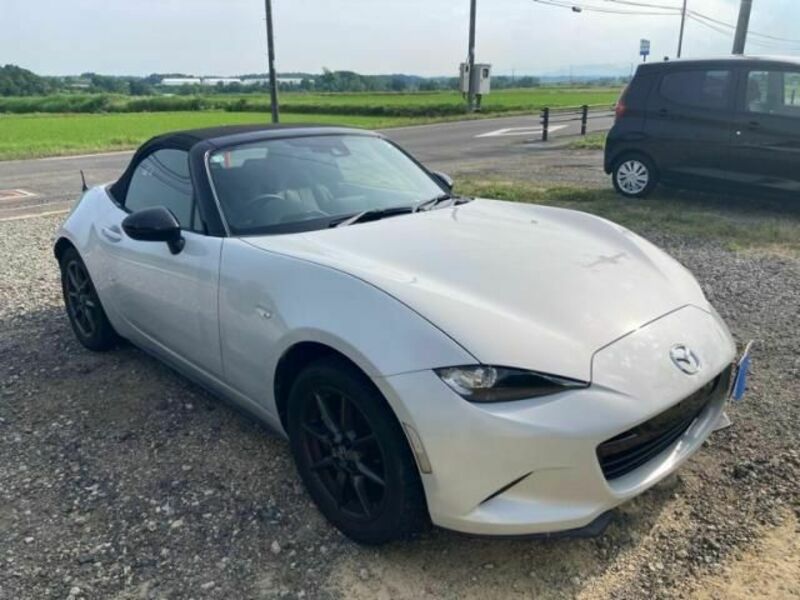 ROADSTER