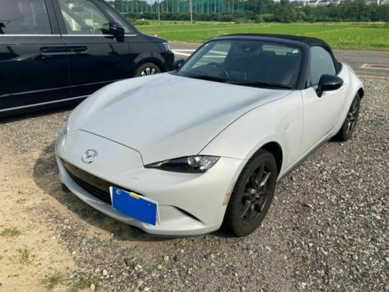 ROADSTER