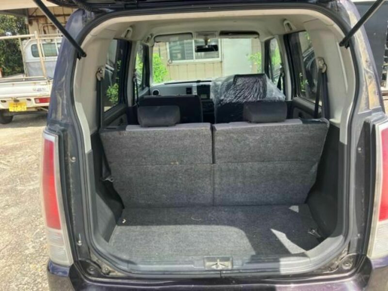 WAGON R