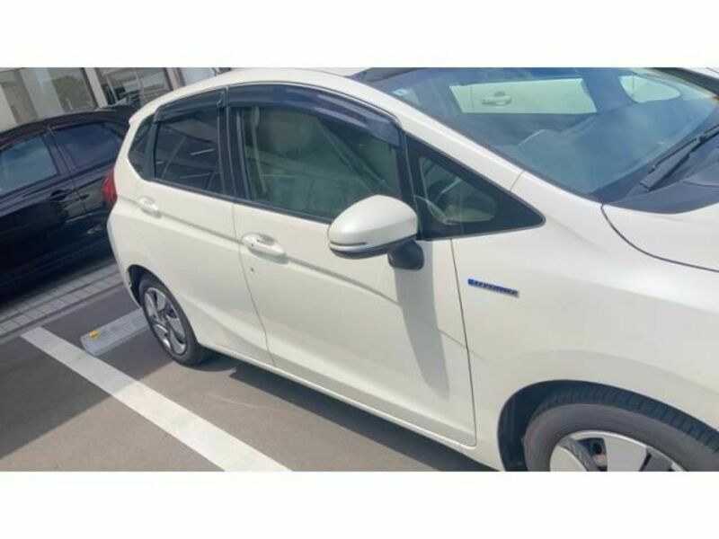 FIT HYBRID