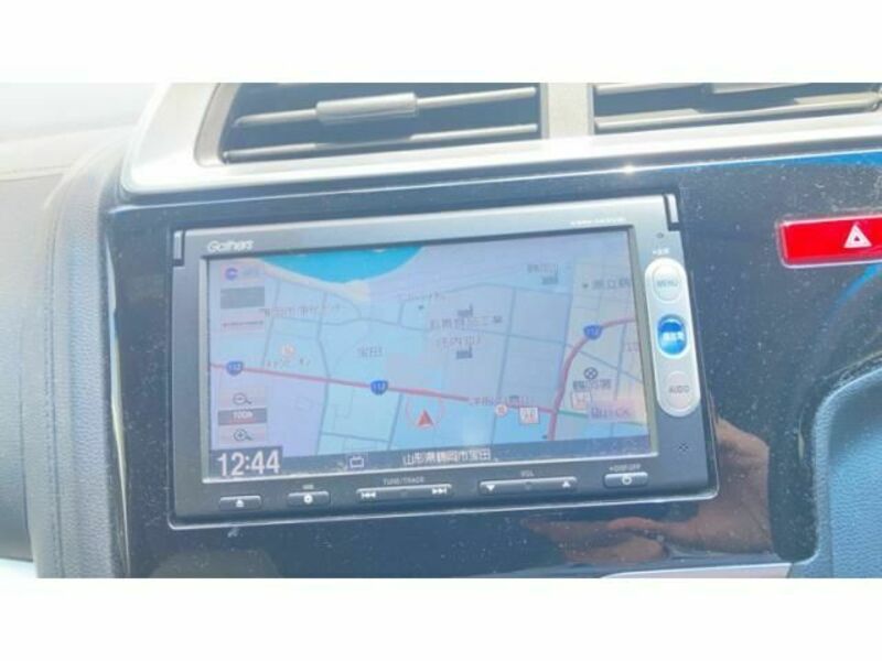 FIT HYBRID