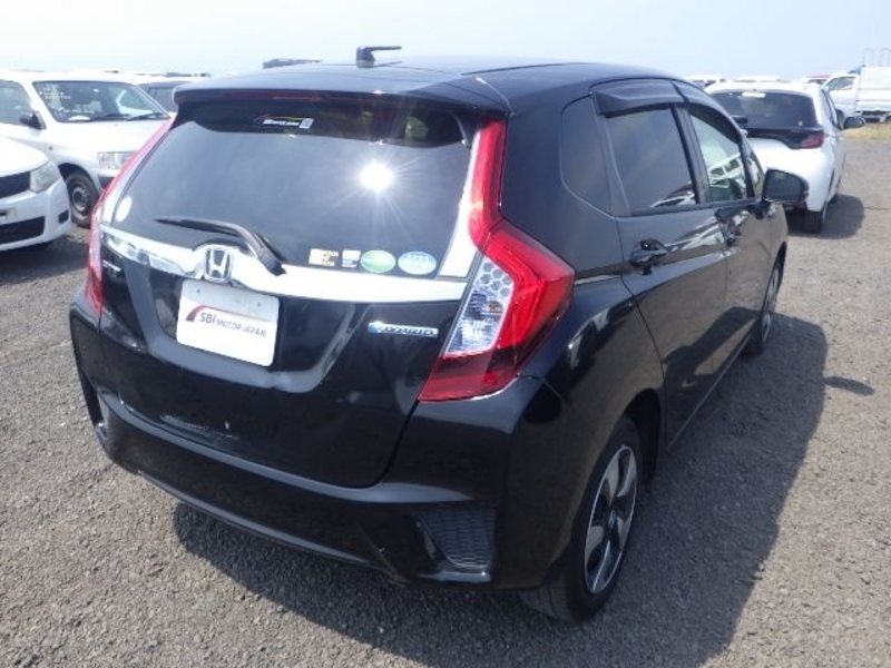 FIT HYBRID
