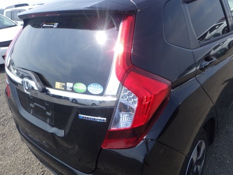 FIT HYBRID