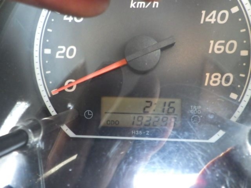 HIACE VAN