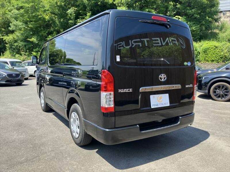 HIACE VAN