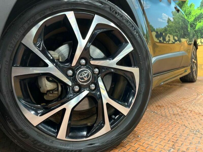 C-HR