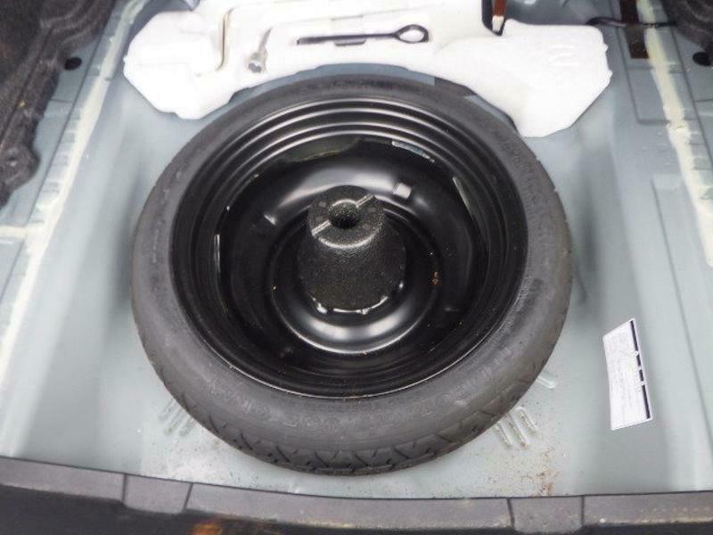 COROLLA AXIO