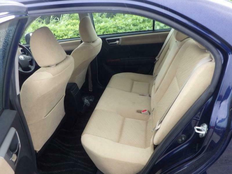 COROLLA AXIO