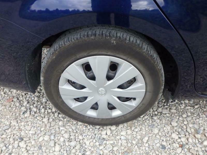 COROLLA AXIO