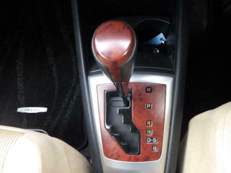 COROLLA AXIO