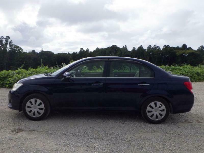 COROLLA AXIO