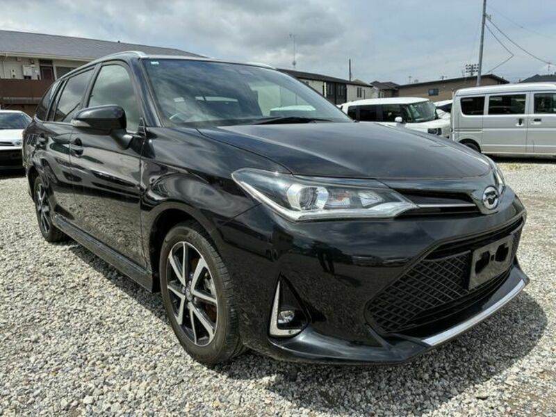 COROLLA FIELDER