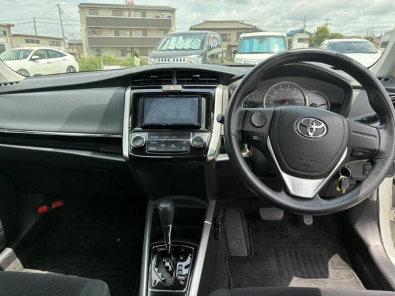COROLLA FIELDER