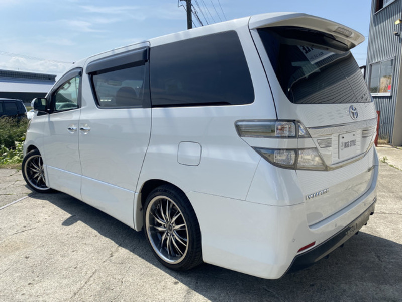 VELLFIRE