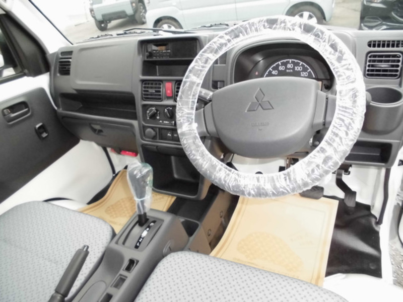 MINICAB TRUCK