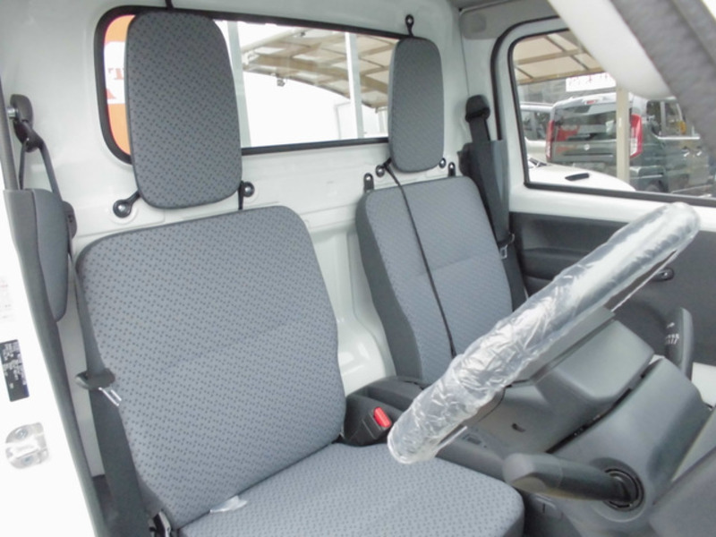 MINICAB TRUCK