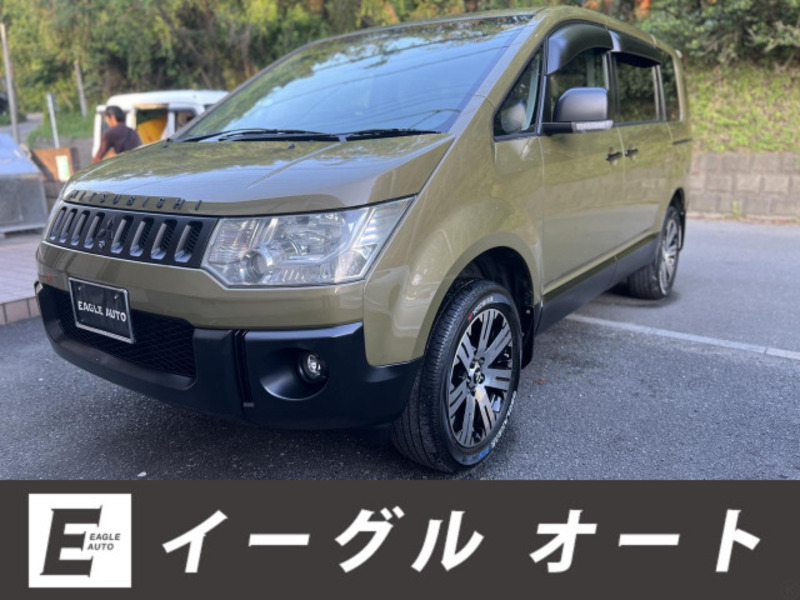 MITSUBISHI DELICA D5