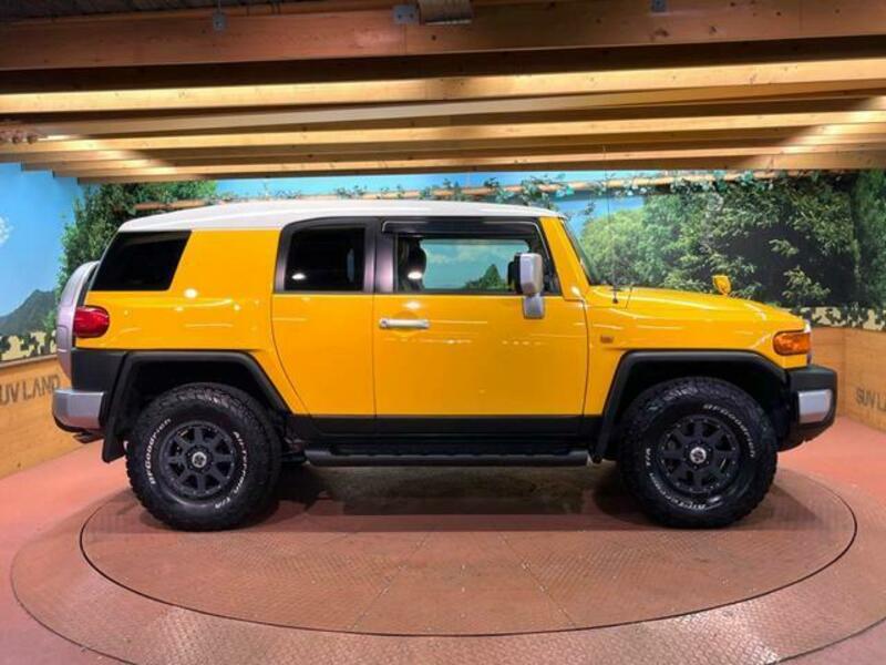 FJ CRUISER